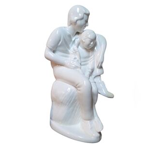 Spode White Bone China Figurine Daddy's Girl 8" By Pauline Shone